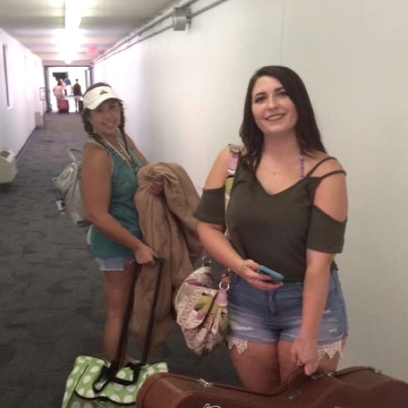 Meet your Posher, Bree! Open Minded to trades if interested. Happy Shopping 🛍 - Picture 2 of 15